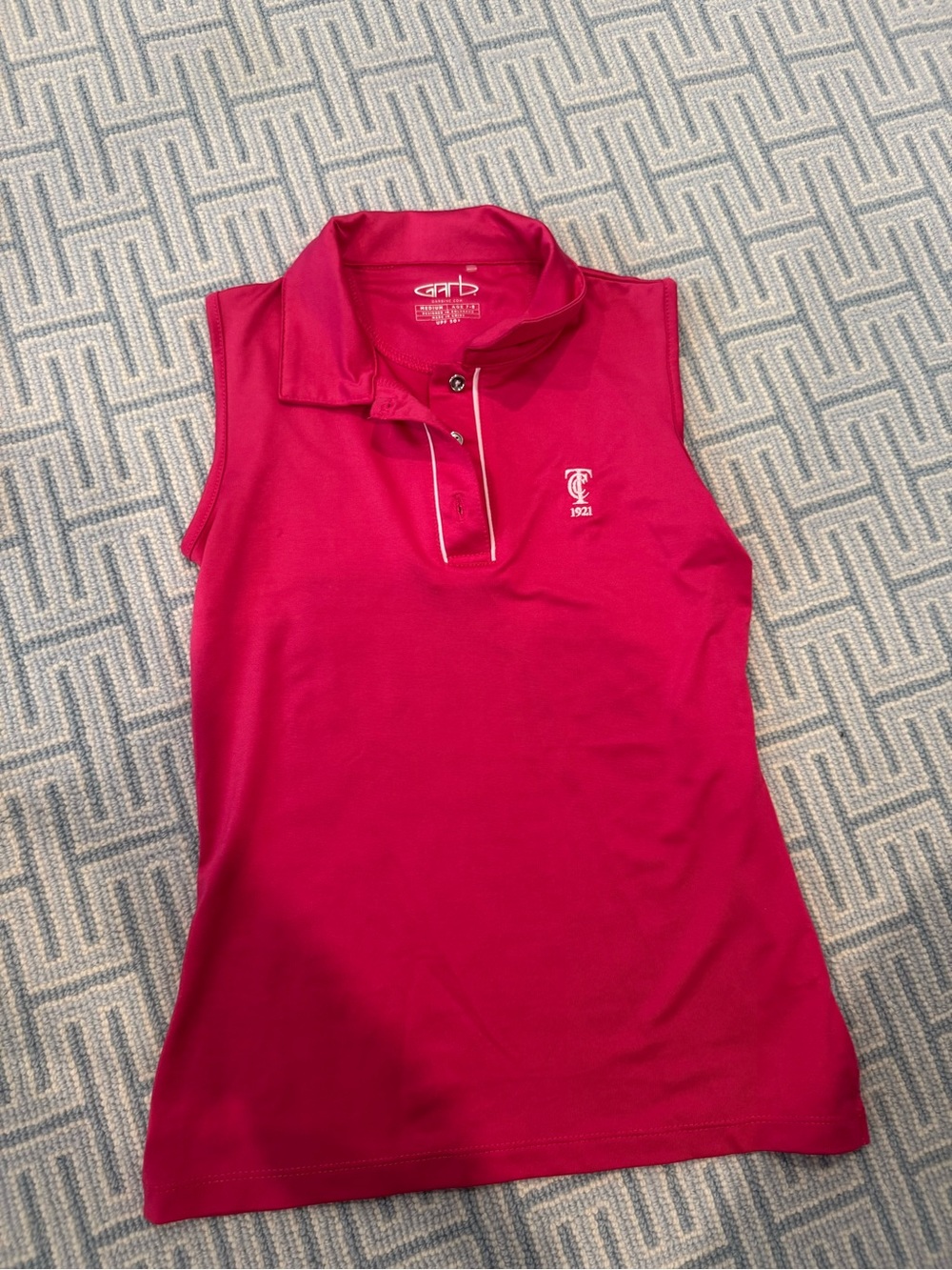 Garb Sleeveless Polo/golf Top - Fuchsia